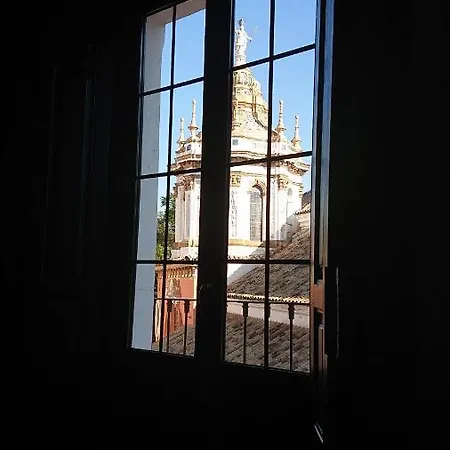 Centro Santa Catalina 公寓 *